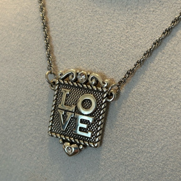 ❤️ BNWOT Brighton 2 piece SET “LOVE”  Reversible Necklace and Bracet❤️ - Picture 11 of 15